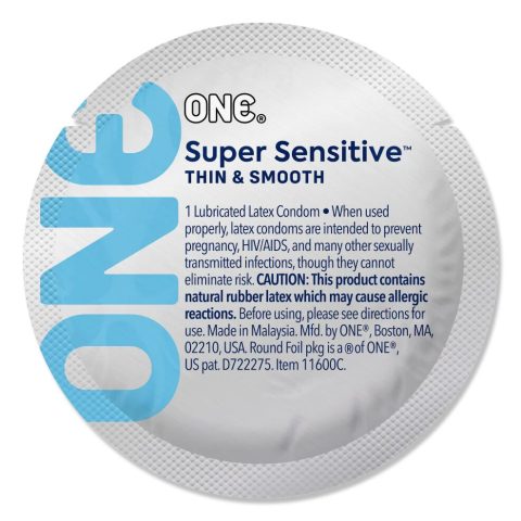 Презерватив ONE Super Sensitive, 1 шт, гладенький, з додатковою змазкою
